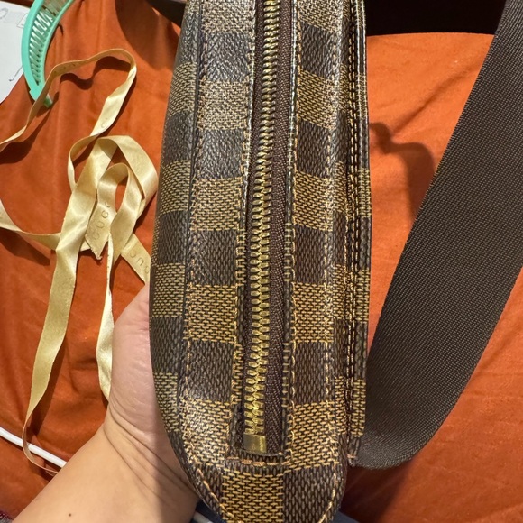 LV Geronimo. Brown Checkered Belt Bag with Metal Chain - Picture 2 of 7